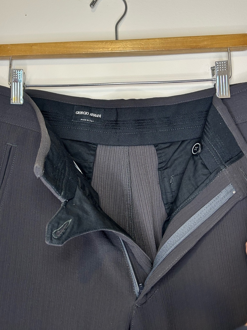 Giorgio Armani Tailored Textured Trousers Straight Leg Made in Italy Size IT 48 - Picture 4 of 8